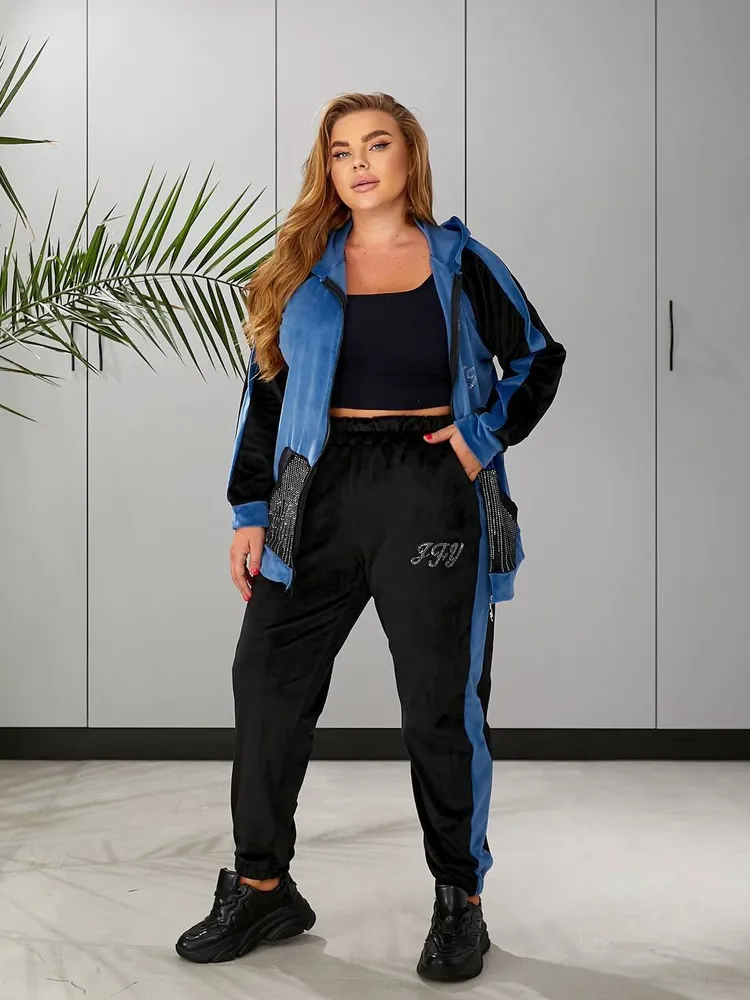 Костюм со стразами УК-321-3 Fabrika