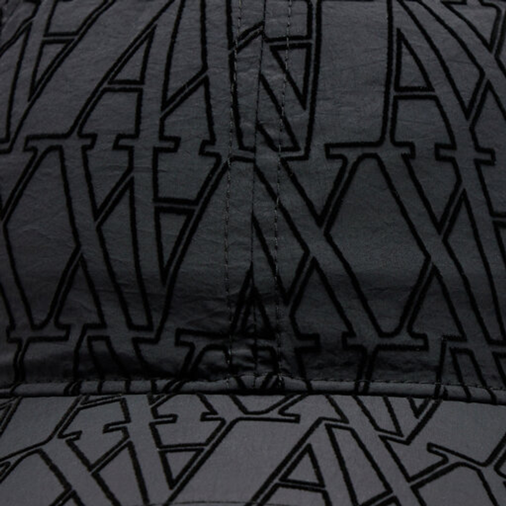 Кепка Armani Exchange