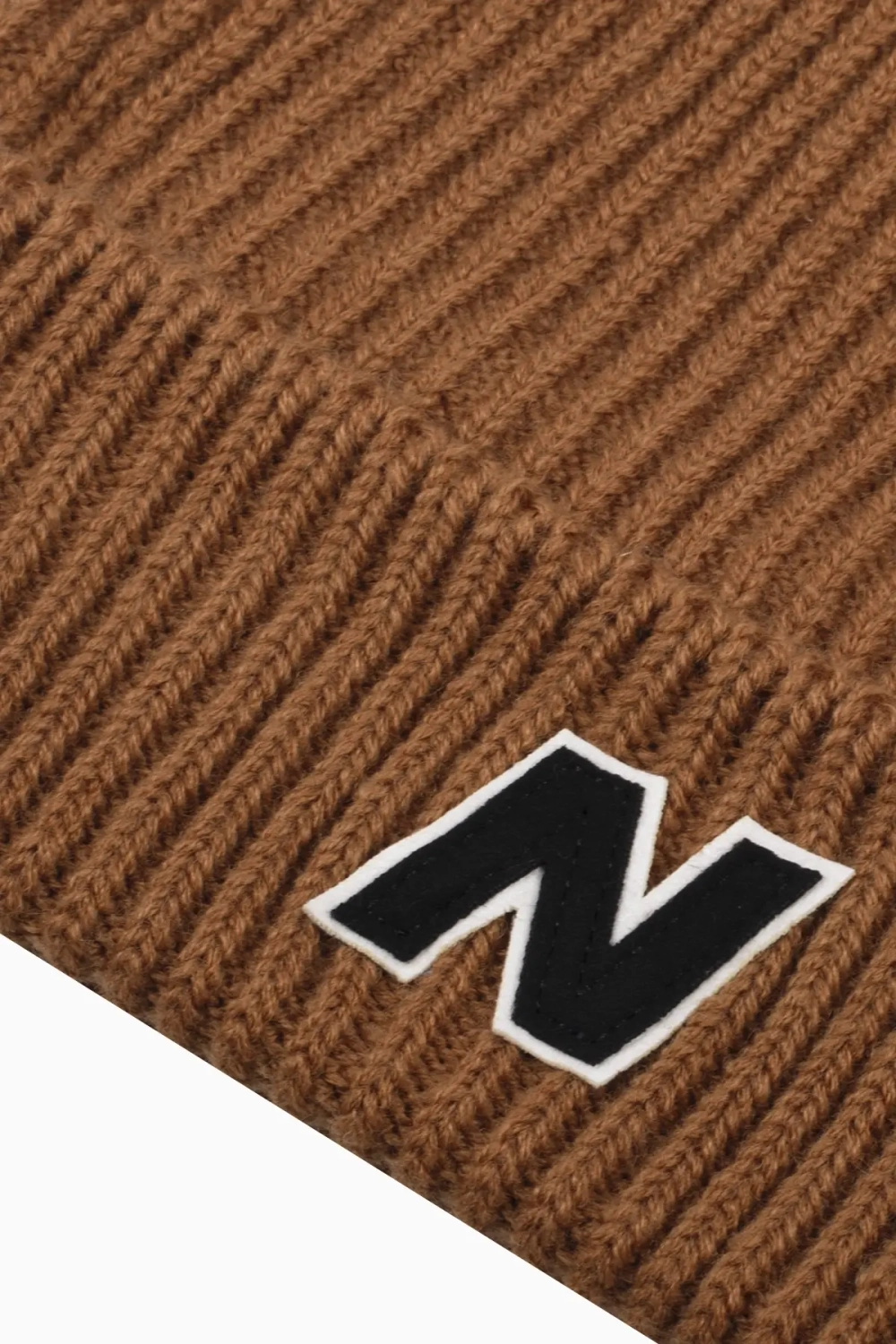 Шапка New Balance Winter Watchman - коричневый