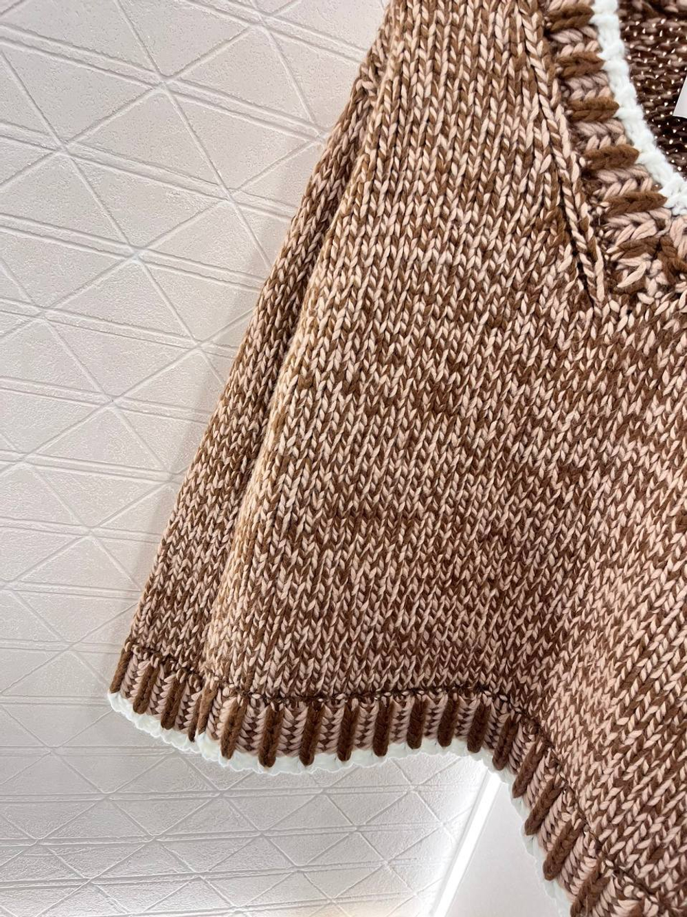 Свитер Moncler