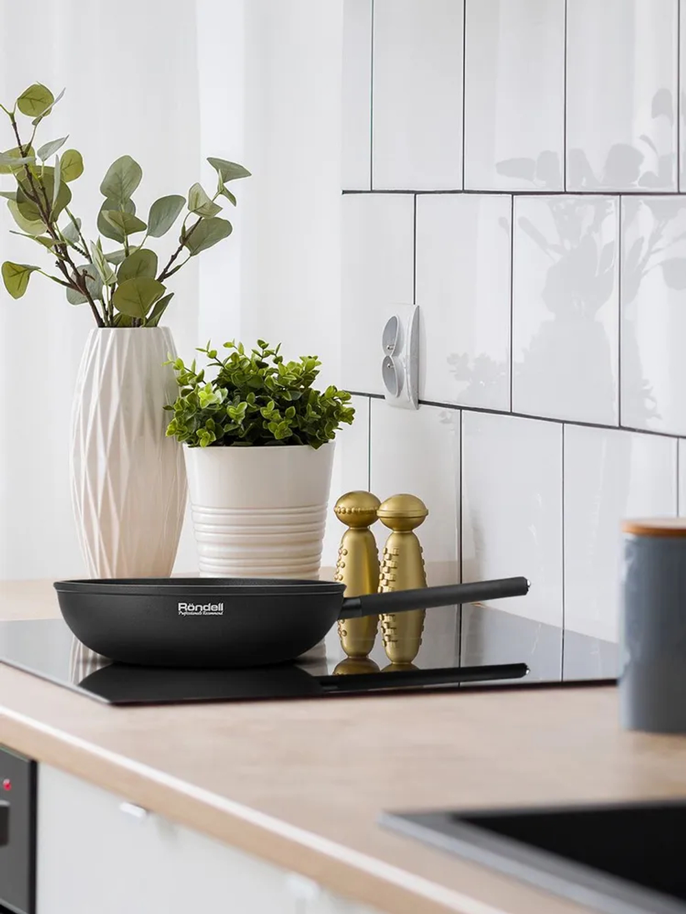 Сковорода RONDELL RDA-1405 Trumpf Вок 28 см 3.2 л