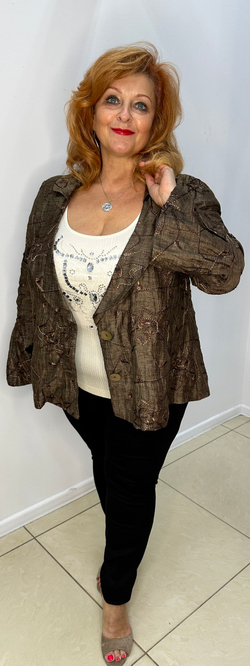 Красивый французский пиджак жатка