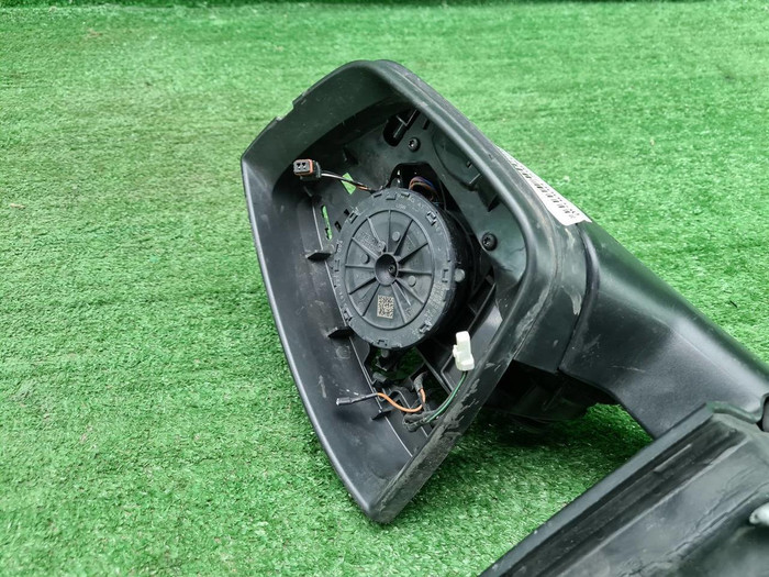 Зеркало правое Skoda Kodiaq (2016-н.в.) 17 конт