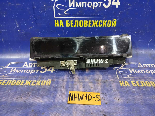 Щиток приборов TOYOTA PRIUS 1998