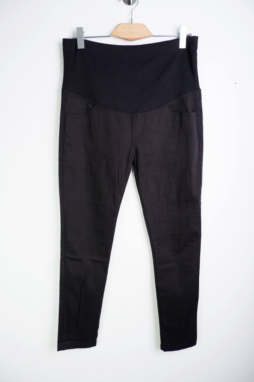 Джинсы комфортной посадки, визуально на 46/48 размер