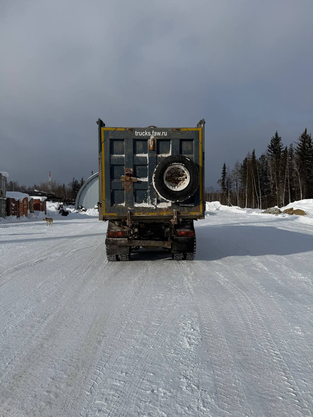 FAW J6 8x4 Самосвал CA3310P66K24T4E5 (Дизельный, 11,1 л, 420 л.с., МТ)