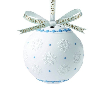 Wedgwood - Декоративная безделушка Новогодние аксессуары среднего размера / артикул   40001403  / GTIN 701587014403