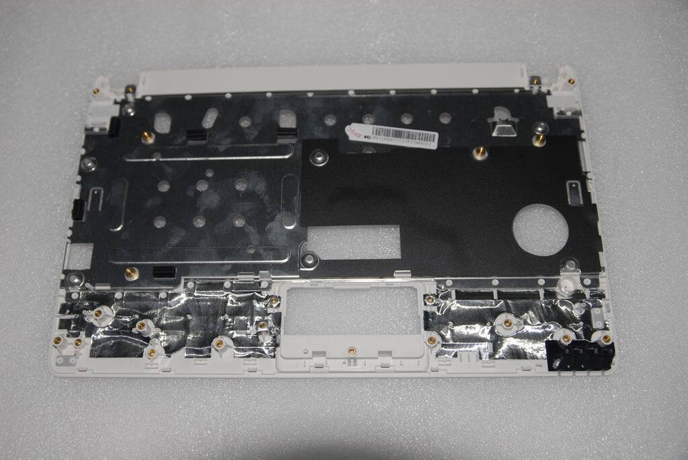 Верхняя часть корпуса (топ-кейс) для ноутбука Lenovo ideapad S100/S110, белый (31050777), оригинал