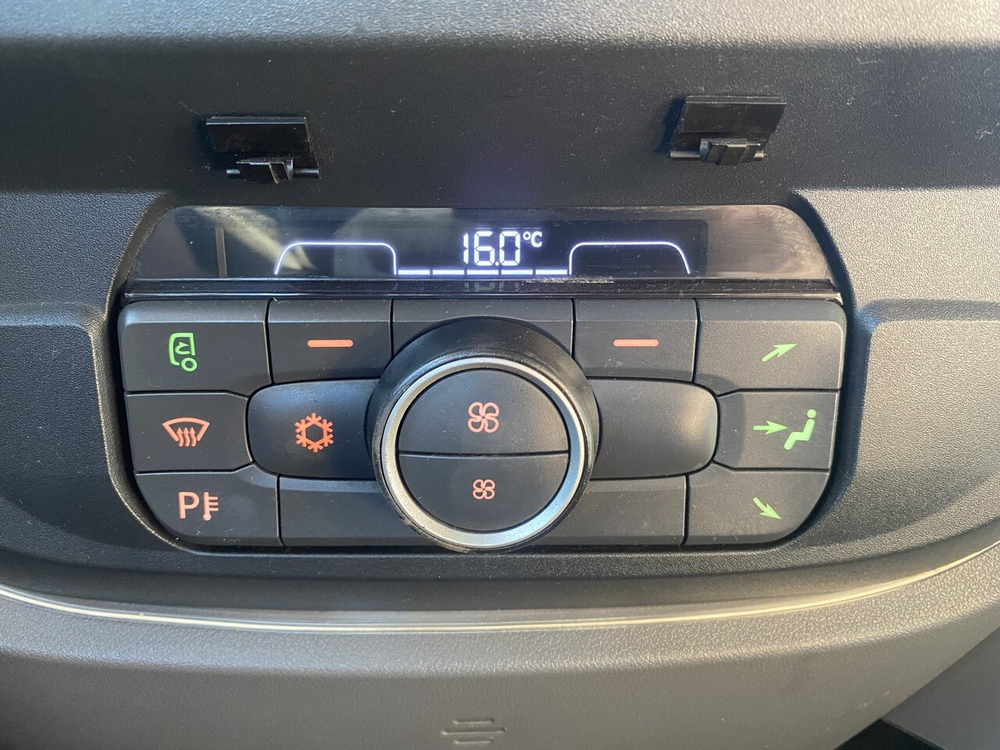 Блок управления климатом 2019г.