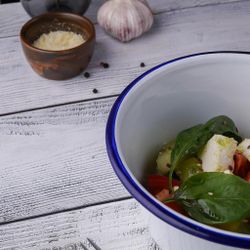 Салатник 1250 мл d 17,5 см h8 см Blue Rim эмалированая сталь SUNNEX [1]