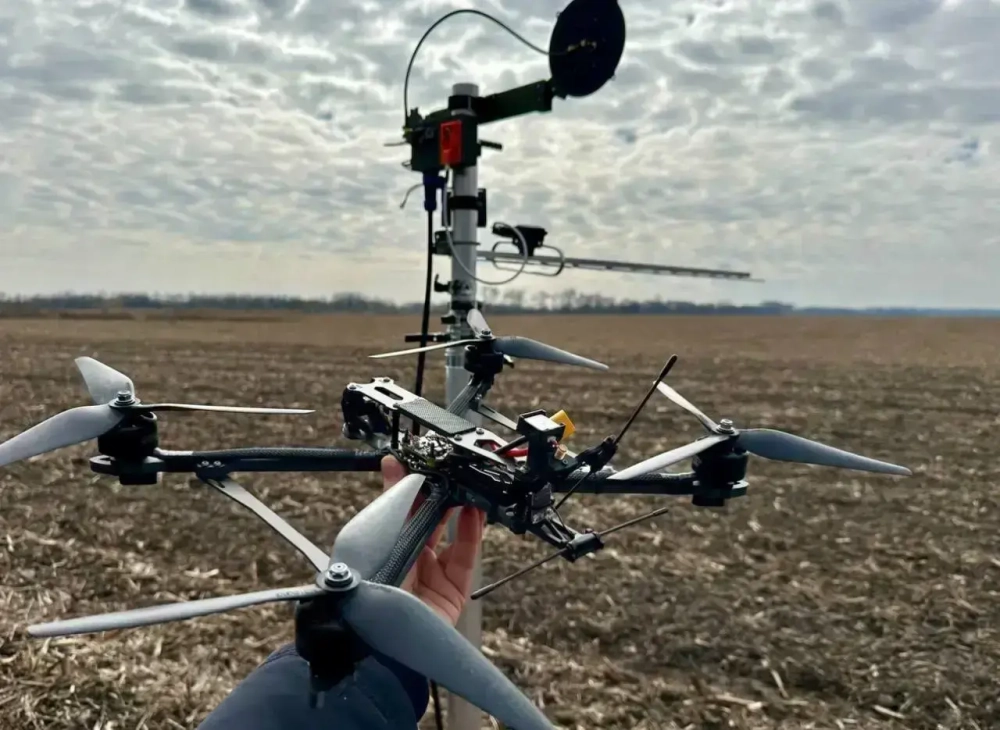 Наземная станция управления FPV-дронами