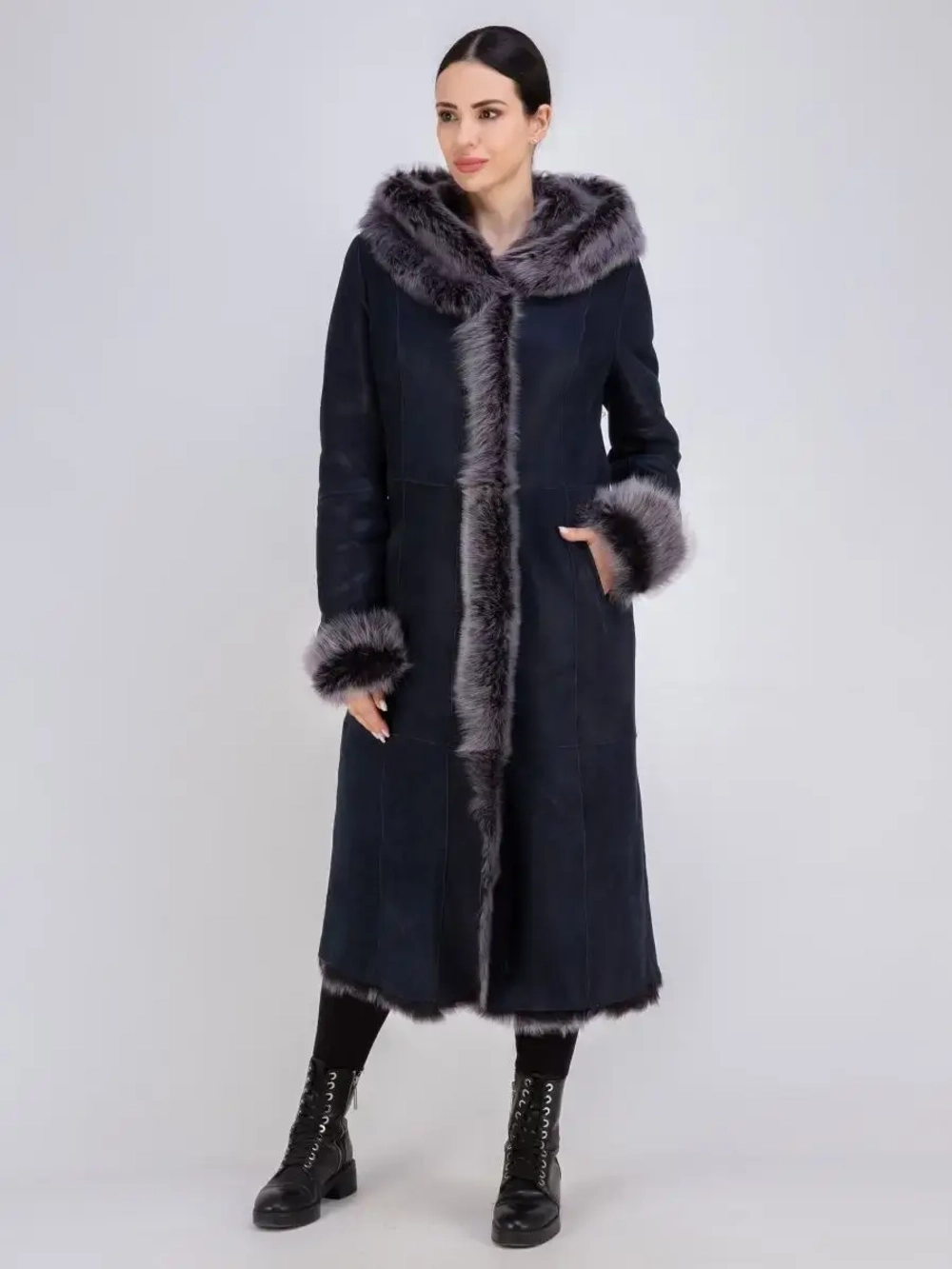 Дубленка зимняя натуральная с капюшоном длинная и теплая