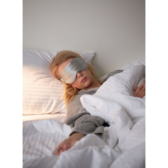 Маска для сна из натурального шелка светло-серого цвета из коллекции essential
