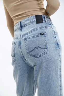 Джинсы женские MUSTANG Style Charlotte Tapered
