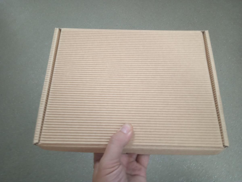 "Афоризмы великих врачей" Книга подарочная в кожаном переплете с деревянной гравировкой