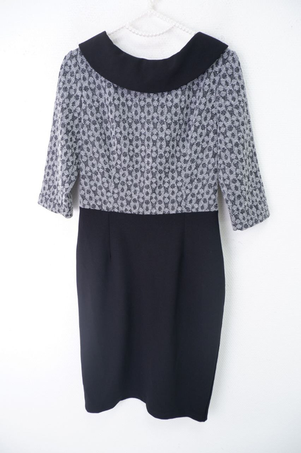 Платье комбинированное красивое 44 размер