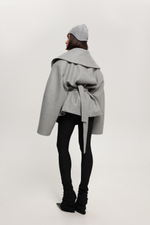 Пальто с округлым воротником