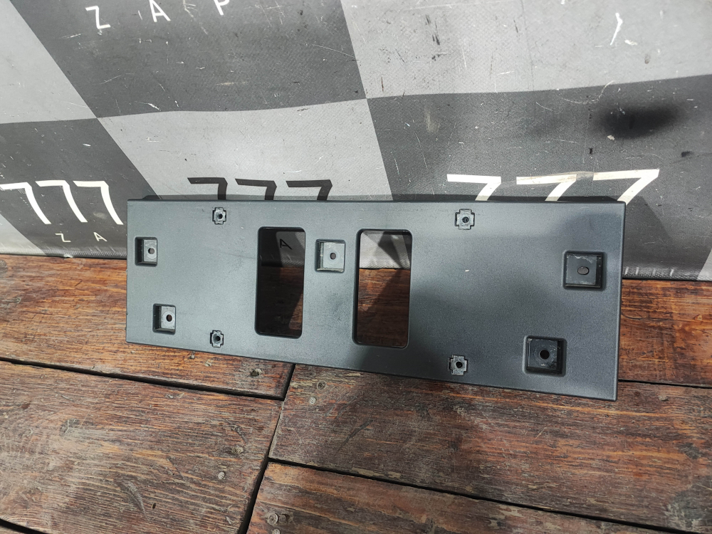 Площадка гос. номера Haval F7 2, F7x 2 24-нв Б/У Оригинал 2807100XKN02A