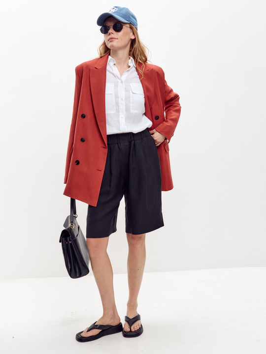 Льняные шорты