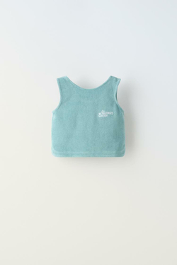 ZARA КОМПЛЕКТ ИЗ ФУТБОЛКИ И ШОРТОВ ИЗ МАХРОВОЙ ТКАНИ, СВЕТЛО-ГОЛУБОЙ