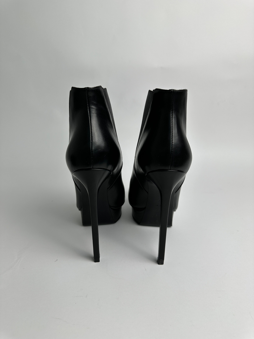 Ботильоны Saint Laurent