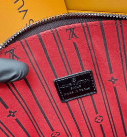 Сумка Louis Vuitton стильная