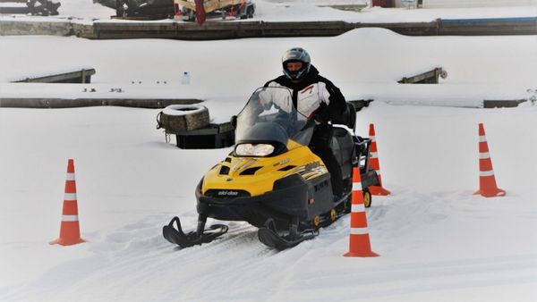 Права для снегохода: что нужно знать