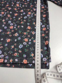 Джемпер Terranova с цветами 42 размер