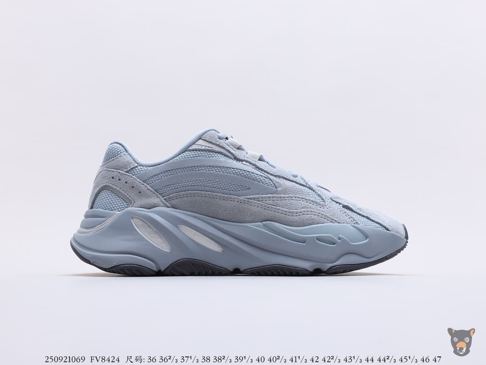 Кроссовки Yeezy Boost 700 V2 “Hospital Blue”