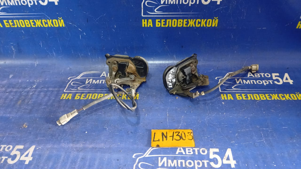 Замок багажника TOYOTA HILUX SURF 1992