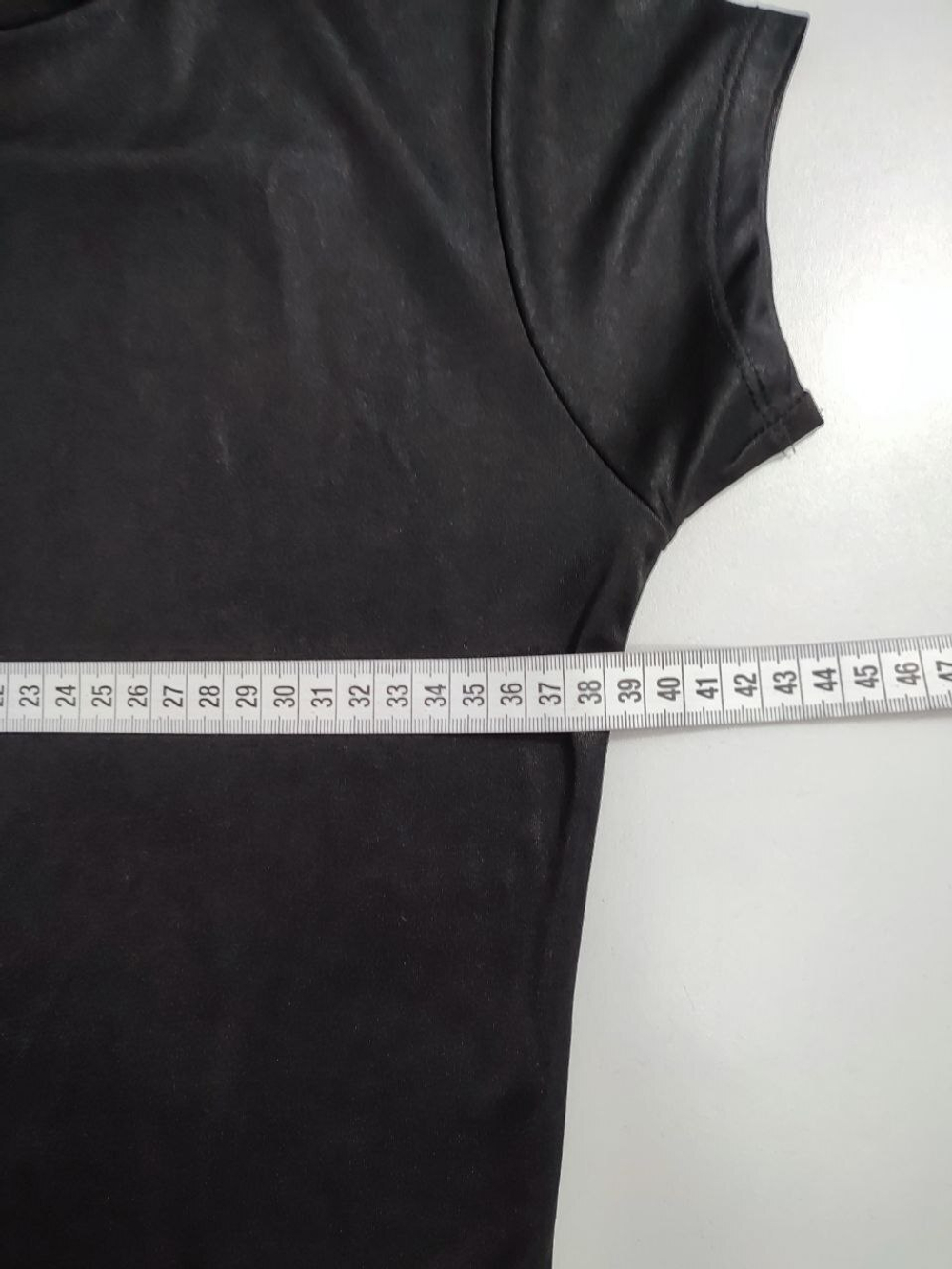 Футболка оригинальная с горлом 44 размер