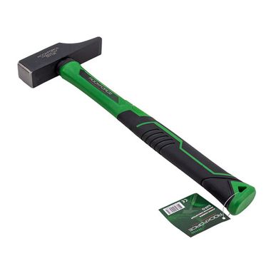 Молоток слесарный 520г. RockForce RF-TF7130