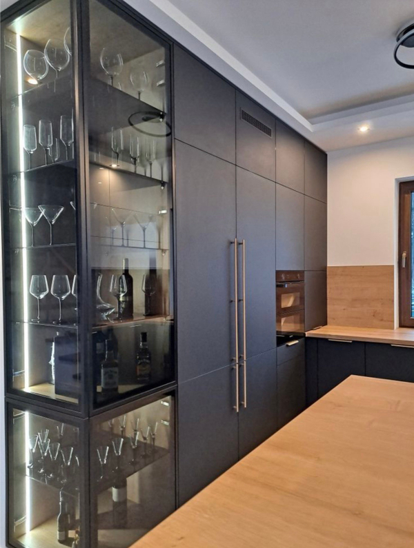 Примеры современных кухонь в дизайне из интернета