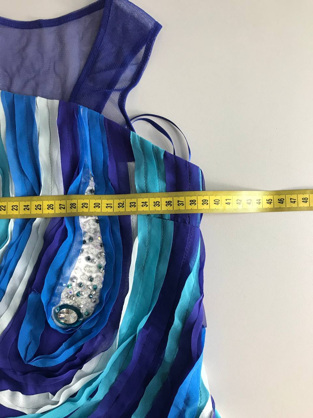 Платье Rengin с ярким акцентом, маркировка 38, визуально на 44 размер