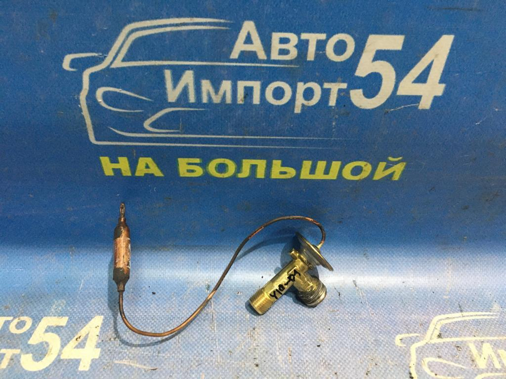 Клапан кондиционера NISSAN AD 1998
