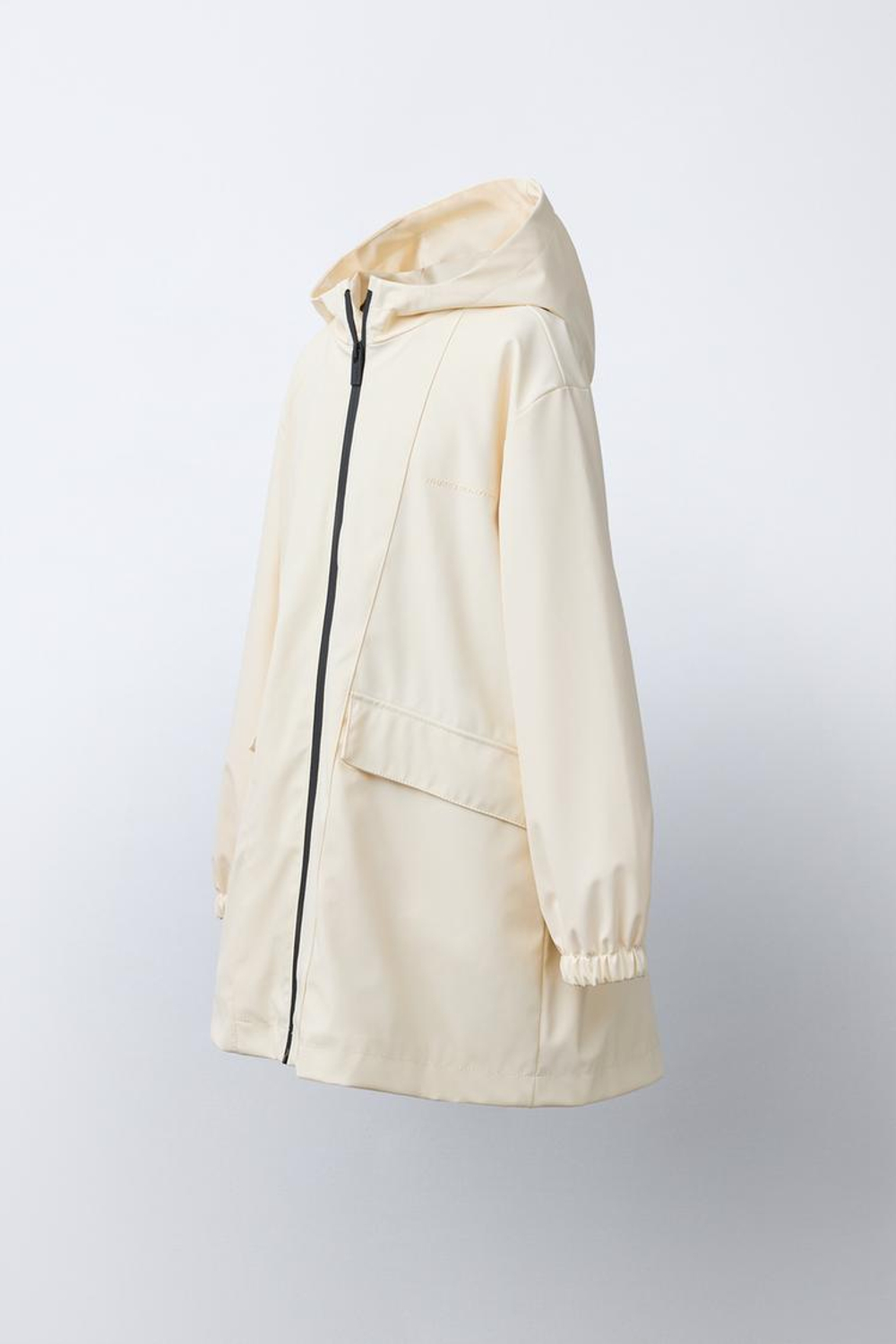 ZARA ПРОРЕЗИНЕННАЯ КУРТКА С КАПЮШОНОМ WATER REPELLENT, ЦВЕТ СЛИВОЧНОГО МАСЛА