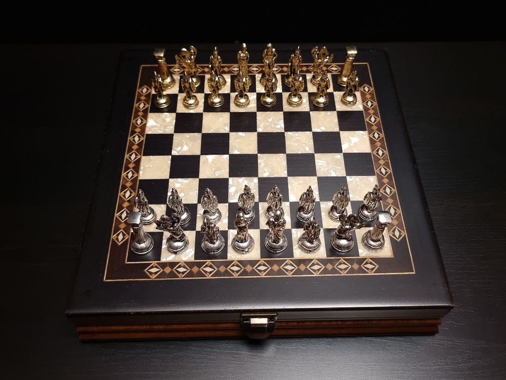 Шахматы подарочные "Илиада мини" венге антик (2811.BLK.5102.150) 9