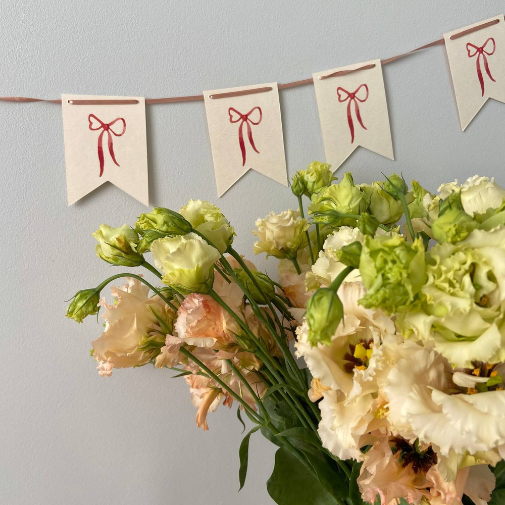 гирлянда "цветочки и бантики"