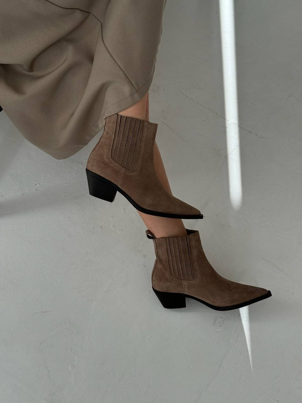 Казаки DINO из натуральной замши