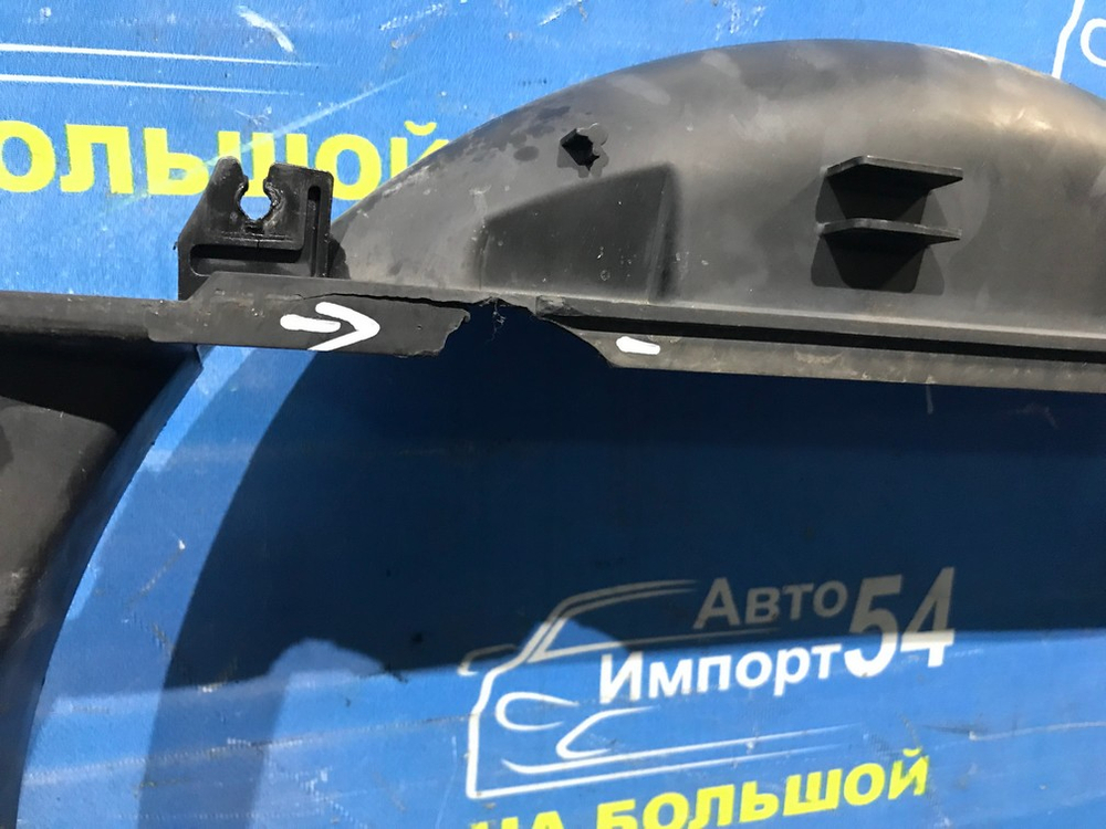 Диффузор радиатора двигателя TOYOTA PROGRES 2001-2007