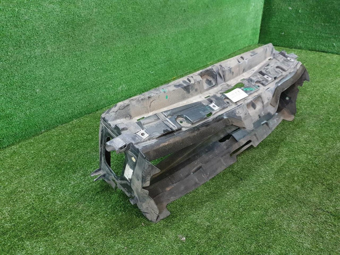 Воздуховод радиатора BMW 3er F30, F31 (2011-2020)