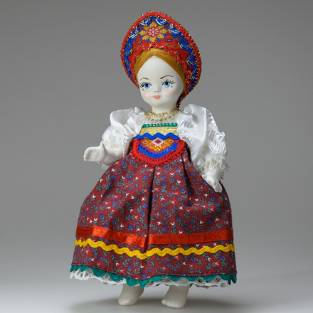 Сувенирная кукла Крестьянская девочка