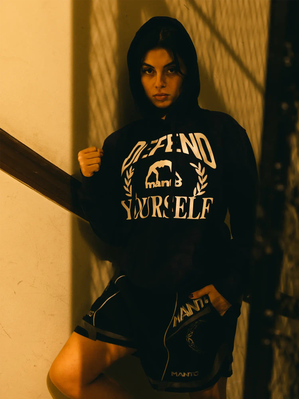Худи MANTO DEFEND чёрная