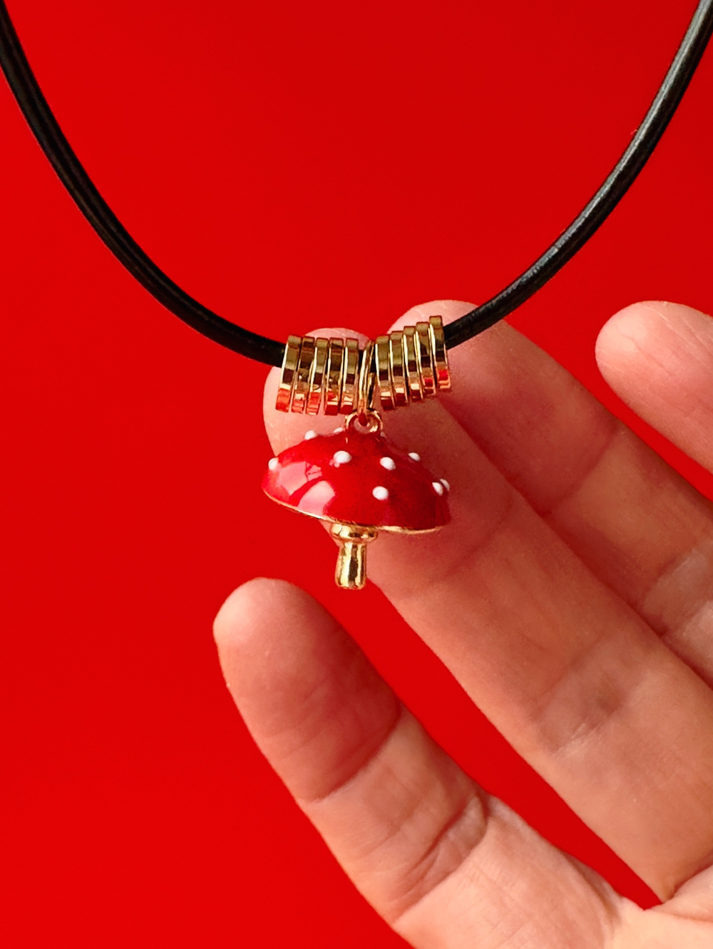 Кожаный шнурок Мухомор