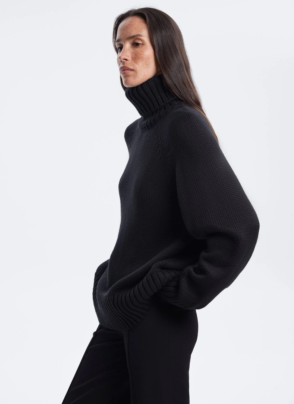 Свитер из шерсти мериноса, Черный