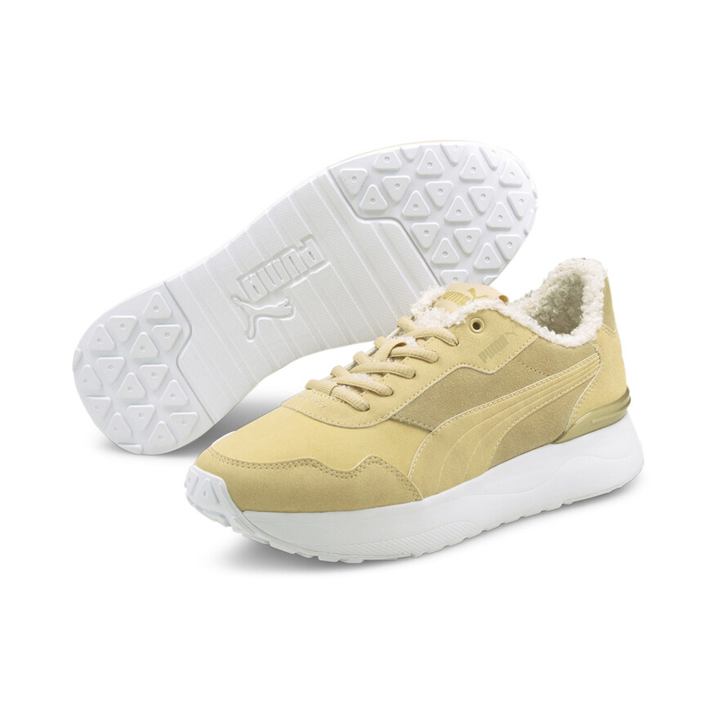 Женские кроссовки PUMA R78 Voyage Teddy WS