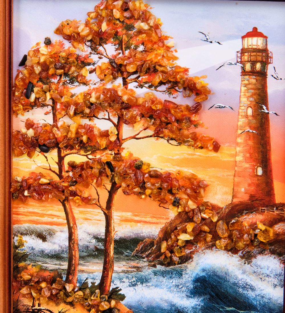 AMB-74/65 Картина «Маяк» (с янтарной крошкой) дер.краш.рамка 12х15