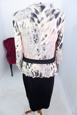 Платье Eiva Stils комбинированное, визуально на 48 размер