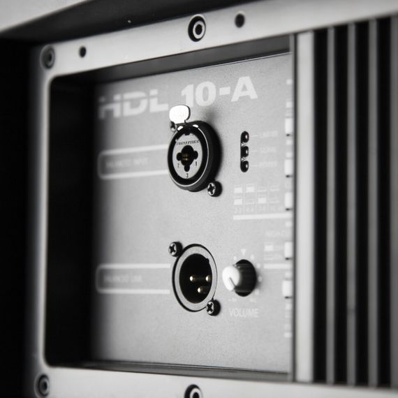 RCF HDL 10-A активная АС, 700Вт, динамик 8 дюймов