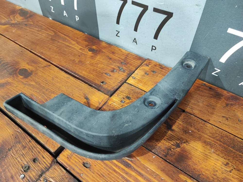 Брызговик задний левый Kia Sorento 2 (XM) 12-20 Б/У Оригинал 868702P500